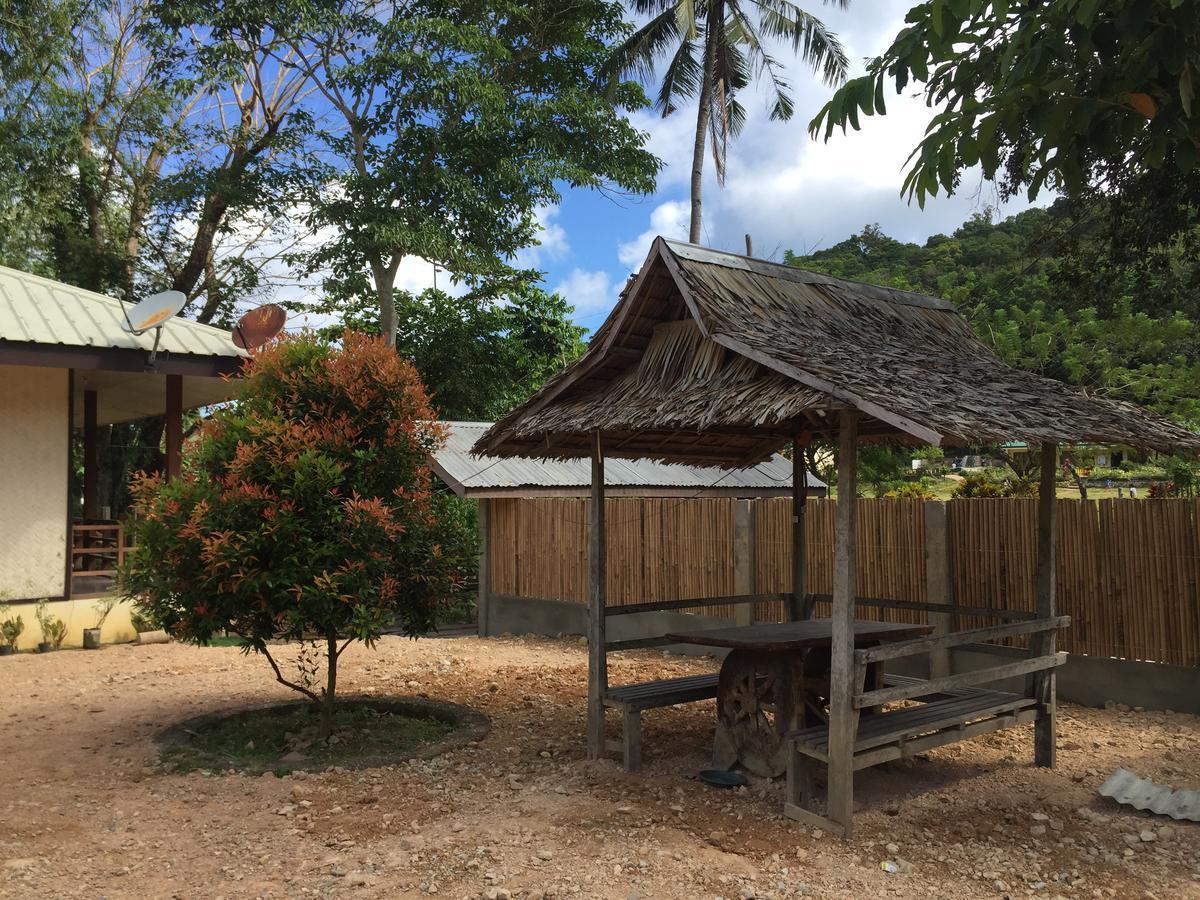 Tay Lelong'S Pension House Taytay  Buitenkant foto